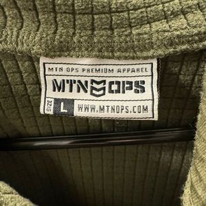 Mountain Ops grid fleece quarter zip hoodies mid weight sz L